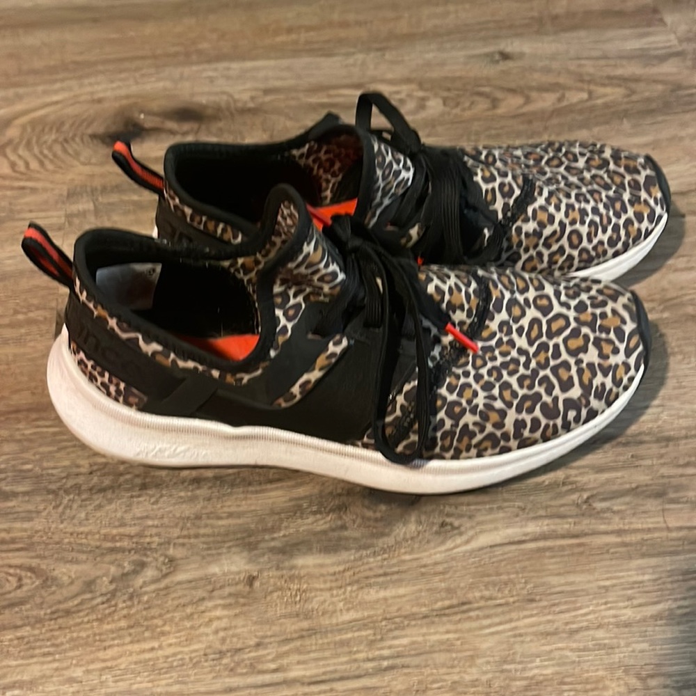 New Balance Rev Lite sneakers